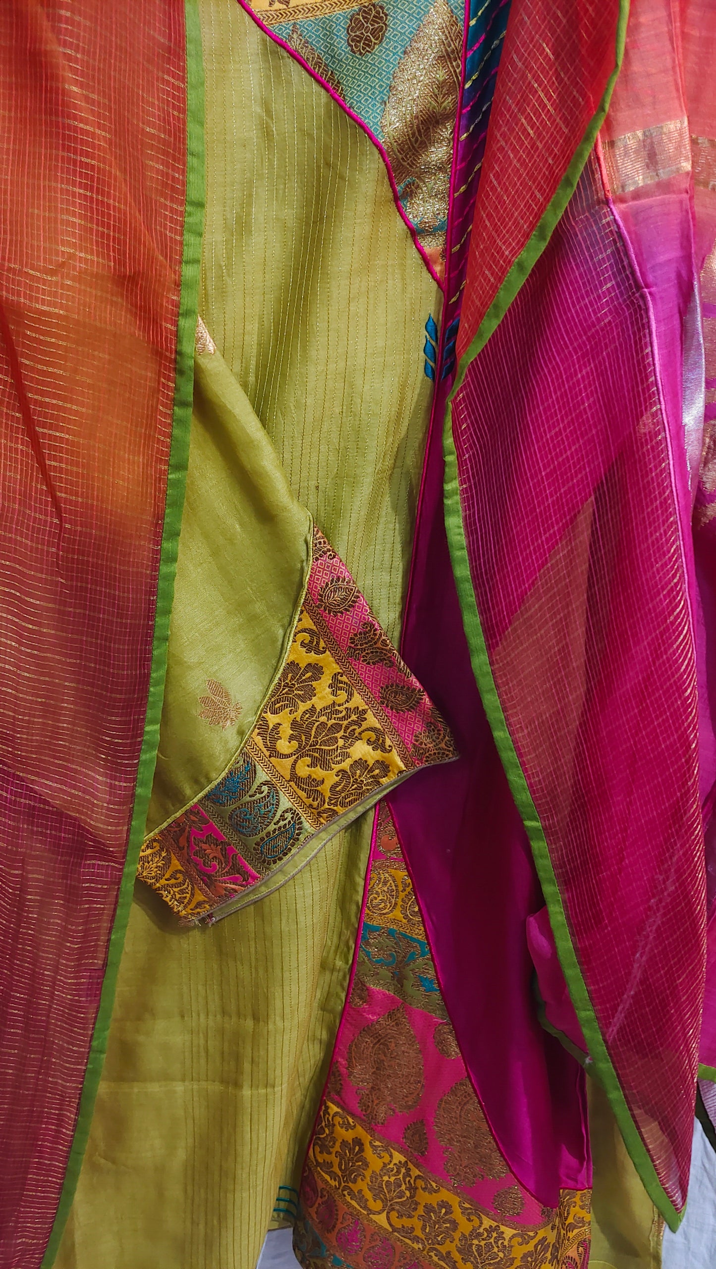 Semi Stitched Chanderi Formal Suitset