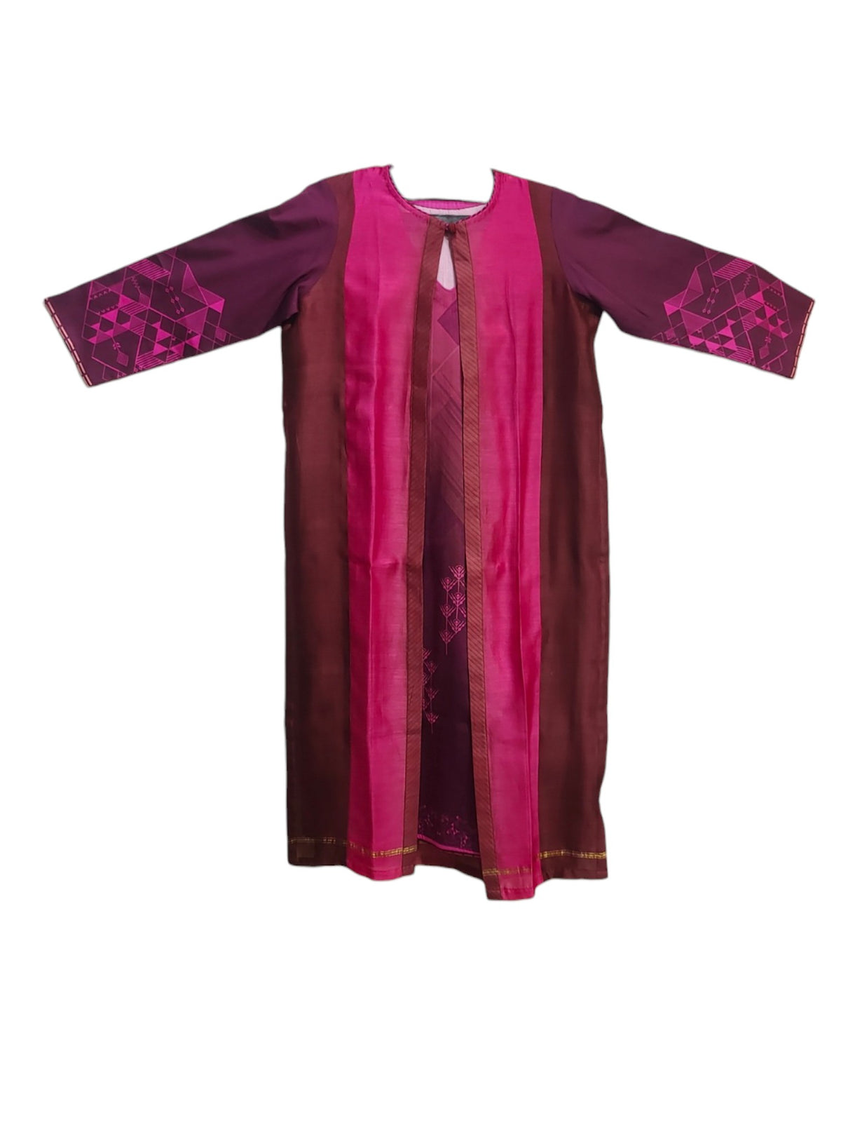 Stitched Chanderi Sleevesless Kurta With Jacket