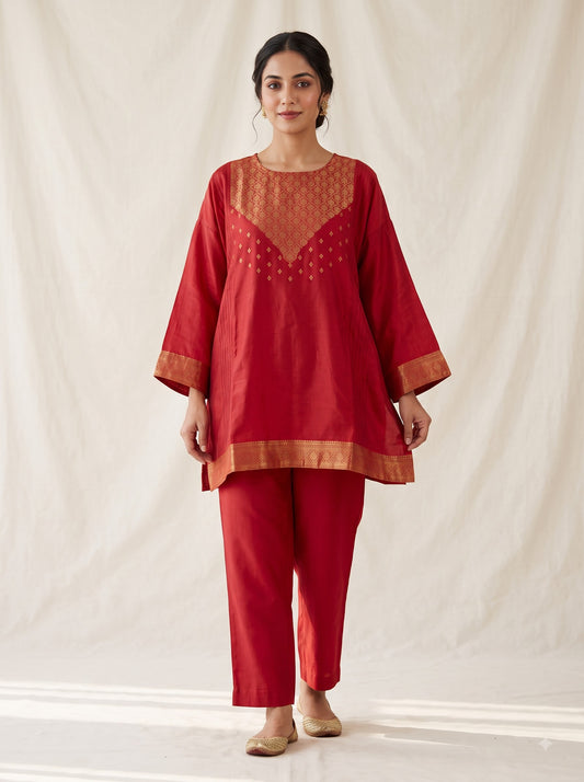SemiStitched Chanderi Zari Woven Tunic