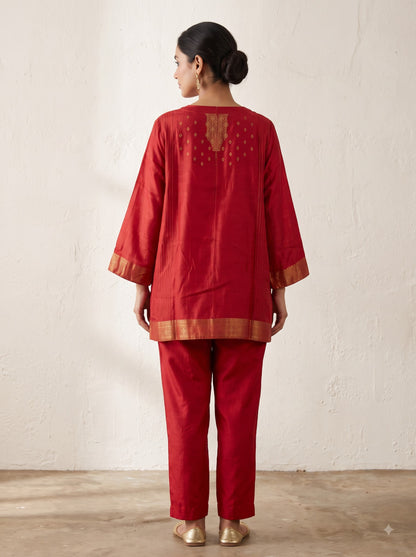 SemiStitched Chanderi Zari Woven Tunic