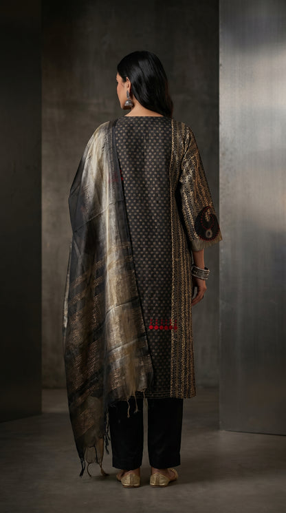 Semi Stitched Chanderi Formal Suitset