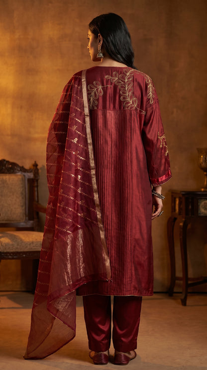 Semi Stitched Chanderi Formal Suitset