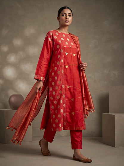 Semi Stitched Chanderi Formal Suitset