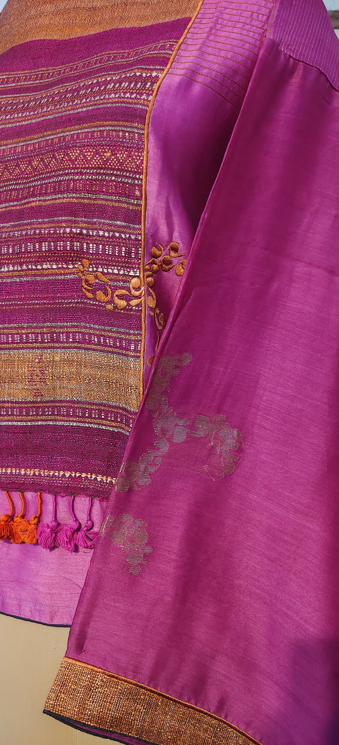 Chanderi Semistitched Blouse with Bhujodi Shawl Elements