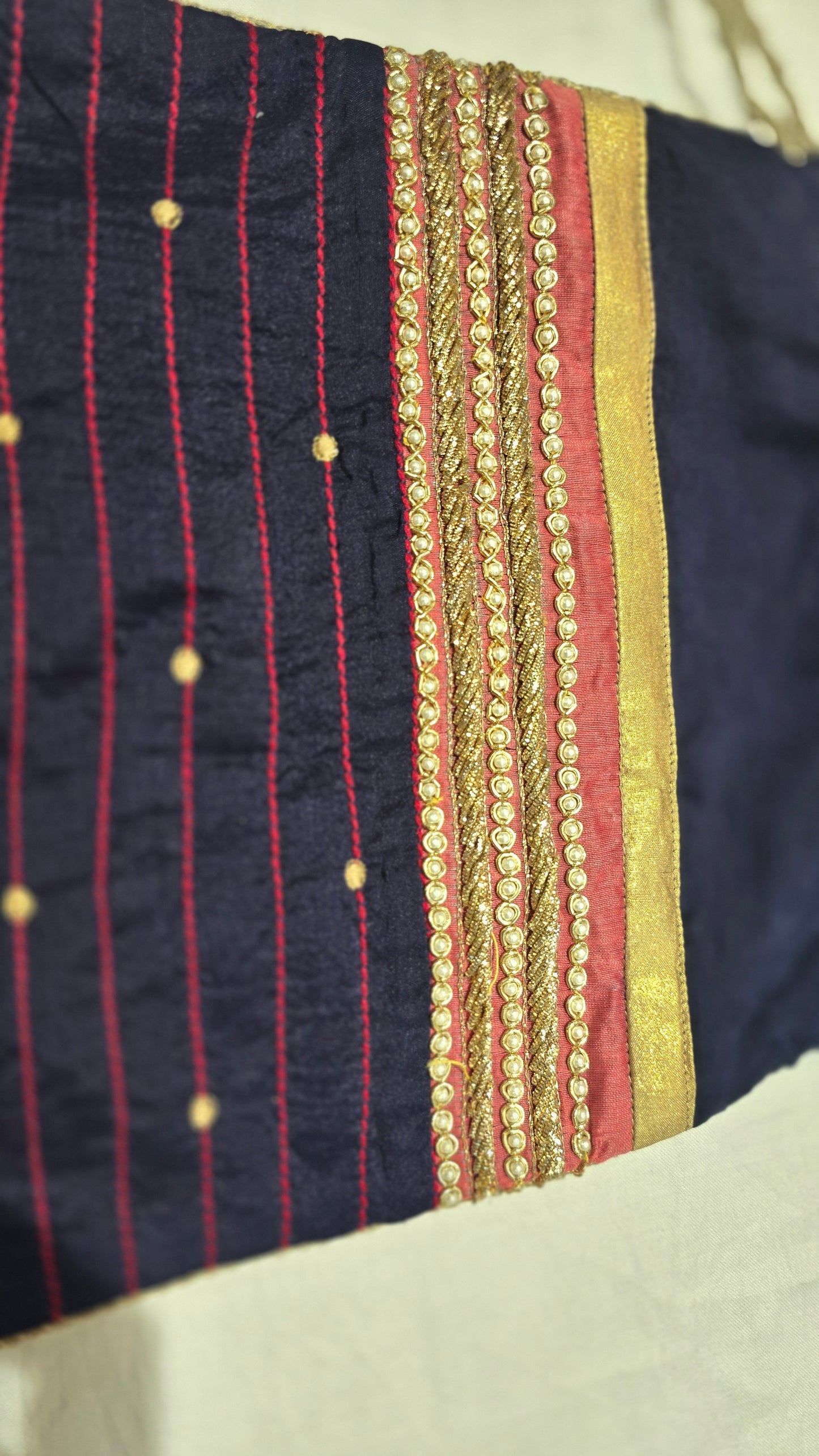 Ayaan Emerald Gold Embroidered Festive Potli