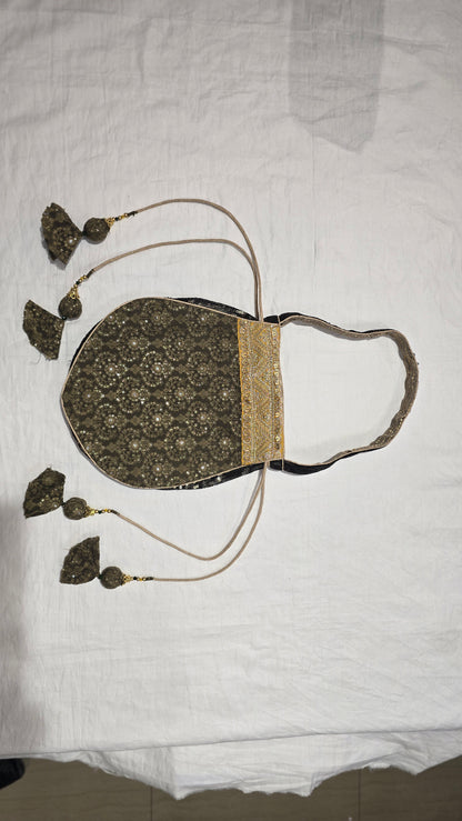 Ayaan Emerald Gold Embroidered Festive Potli