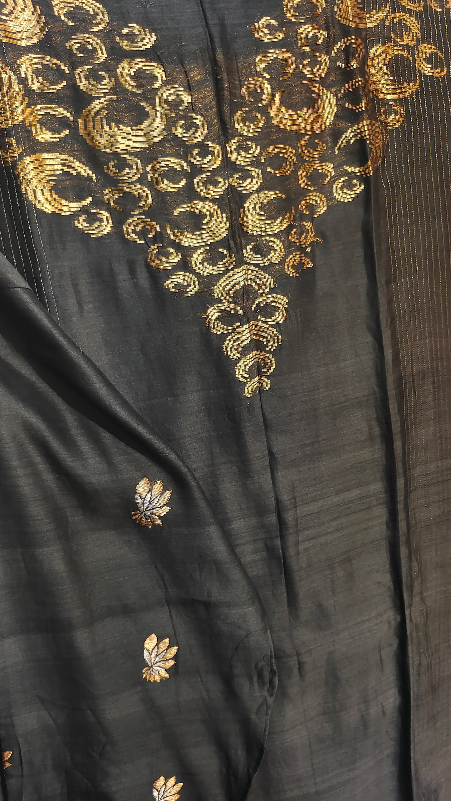 Semi Stitched Formal chanderi Suitset