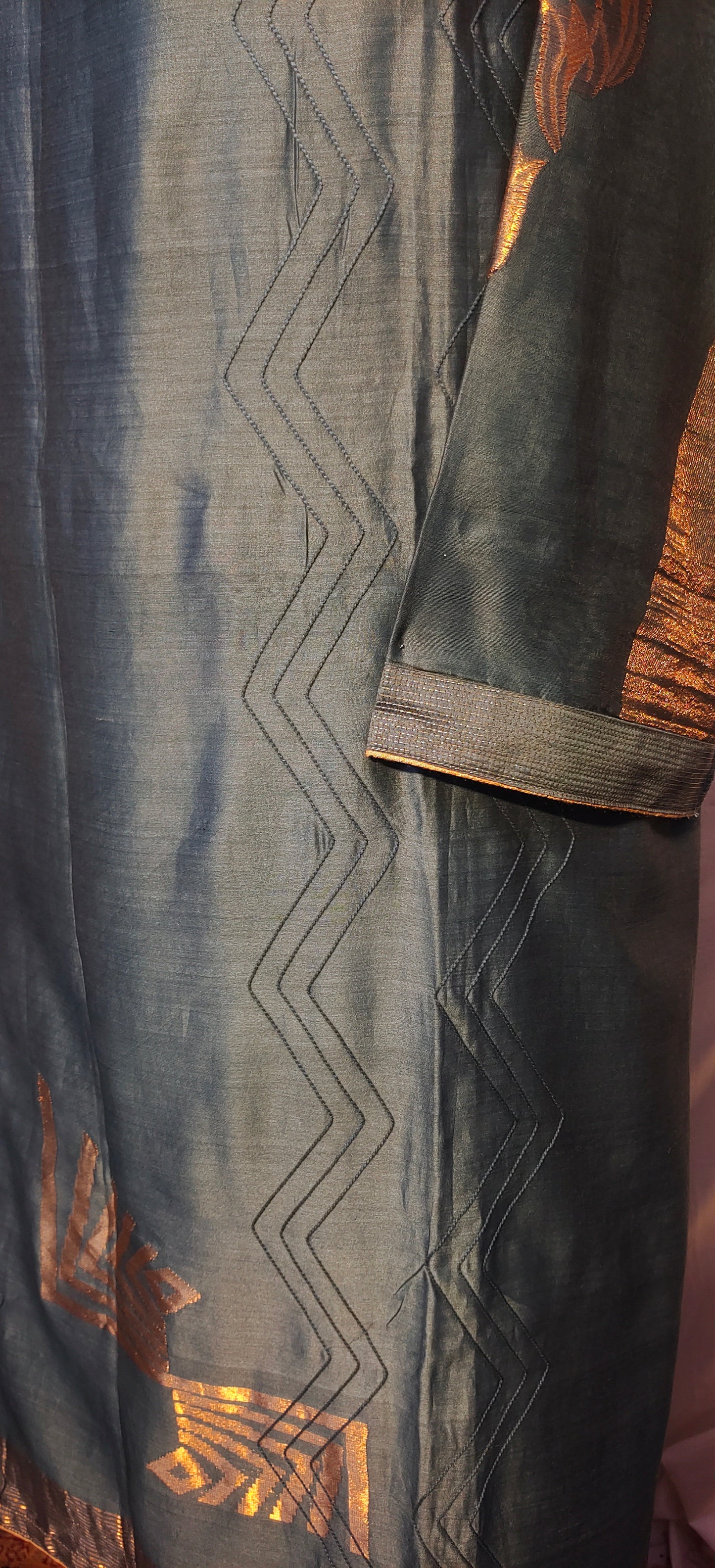 Semistitched Chanderi Zariwoven Kurta