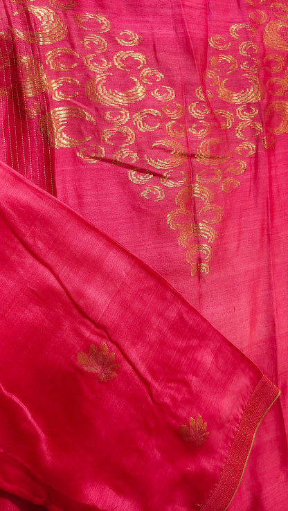 Pink kurta with gold embroidery