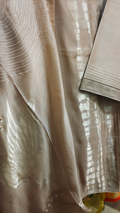 Semi Stitched Chanderi Formal Suitset