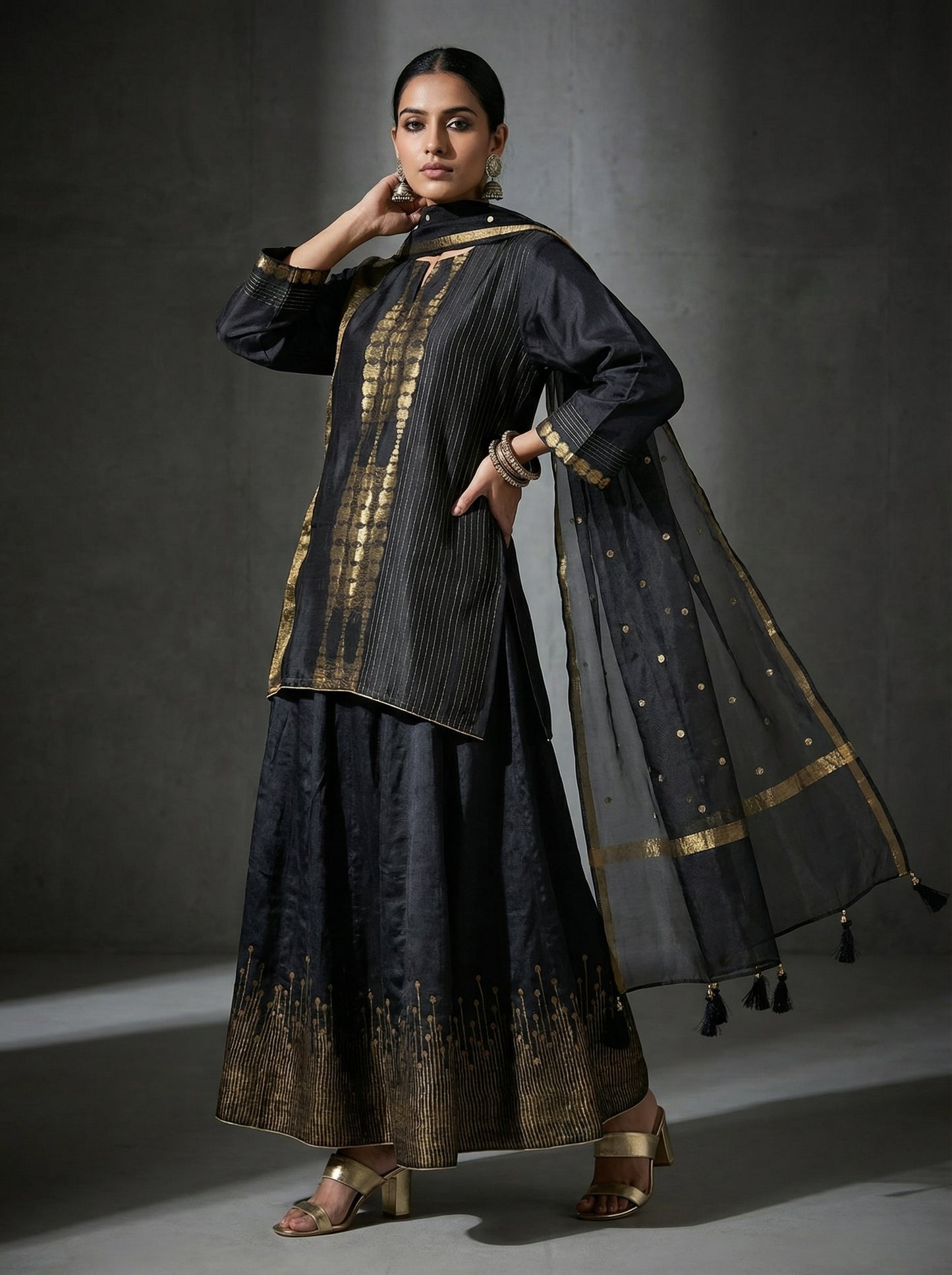 Semi stitched Formal Skirtset